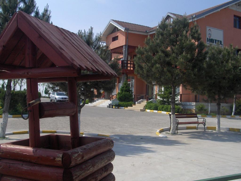 Motel Diamant Амара Екстериор снимка